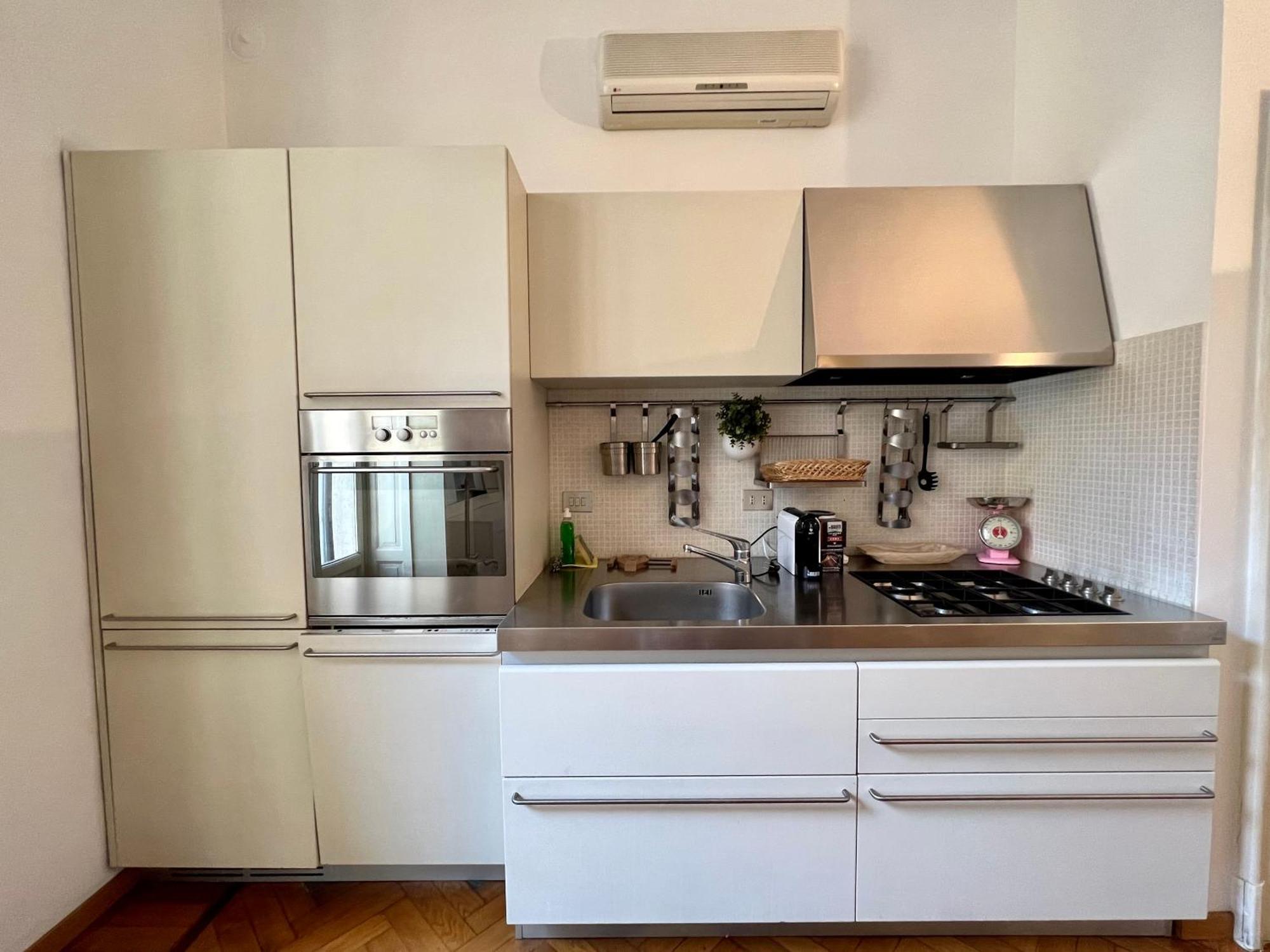 Big Design Volterra Apartment Mailand